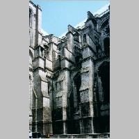 Chartres, 1, Langhaus und N-Querhaus von NW, Foto Heinz Theuerkauf, large_ShiftN.jpg